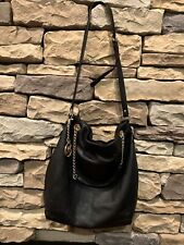 Bolsa de ombro Michael Kors couro pebbled preto forro tem marcas de caneta ver fotos, usado comprar usado  Enviando para Brazil