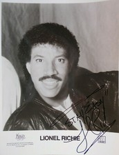 LIONEL RICHIE original signiert – GROSSFOTO !!! comprar usado  Enviando para Brazil