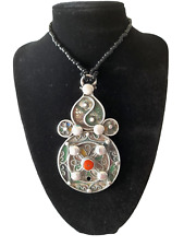 Collana con ciondolo usato  San Donato Milanese