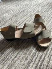 Trueform sandals size for sale  CREDITON