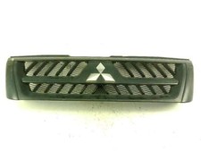 Mn117713 griglia paraurti usato  Ferrara