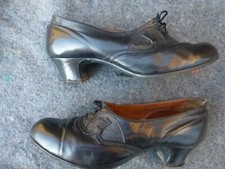 True vintage womens for sale  SOUTHAMPTON