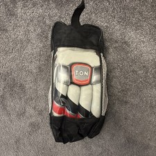 Men ton cricket for sale  NEWCASTLE