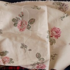 Floral fabric remnant for sale  FAKENHAM