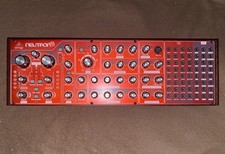Behringer neutron paraphonic gebraucht kaufen  Weinheim