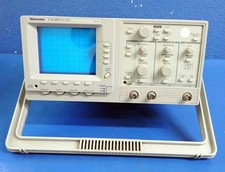 Tektronix tas 465 usato  Spedire a Italy