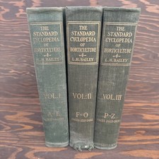 Standard cyclopedia horticultu for sale  Claremont