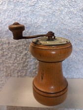 Antique wooden pepper d'occasion  Expédié en Belgium