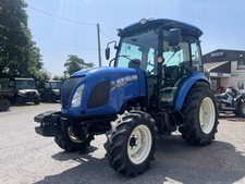 New holland boomer for sale  CREDITON