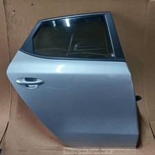 77004a2000 porta post. usato  Italia