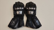 Guanti pelle dainese usato  Ascoli Piceno