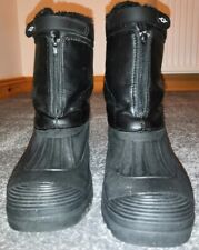 Boots black small for sale  DAGENHAM