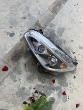 Faro fanale anteriore usato  Caltagirone