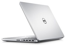 Laptop dell inspiron d'occasion  Paris XVIII