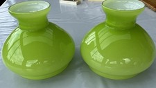 Paire anciens globes d'occasion  Gommegnies