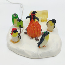 Lemax Penguin Warm Up Village Collection operado por bateria 74632 aposentado 2014 comprar usado Lemax Penguin Warm Up Village Collection operado por bateria 74632 aposentado 2014 comprar usado  Enviando para Brazil