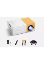 Mini proiettore 1080p usato  Melito di Napoli