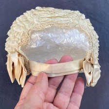 Sublime bonnet soie d'occasion  Châtenay-Malabry