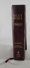 Holy Bible New King James Version Compact Bonded Leather Acceptable Condition comprar usado  Enviando para Brazil