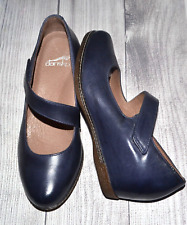 clean women s shoes for sale  Franklin