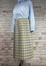 Checked plaid pleated for sale  ELY