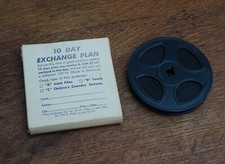 Vintage 8mm Risque / Girlie B&W Art Film. Beach-Combing Belle. comprar usado  Enviando para Brazil