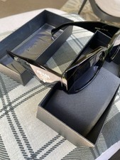 Prada women cat for sale  Washington