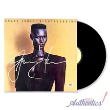 Grace Jones autografado vinil LP "Nightclubbing" PSA/DNA autenticado comprar usado  Enviando para Brazil
