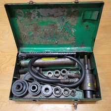 Greenlee .7646 knockout for sale  Hart