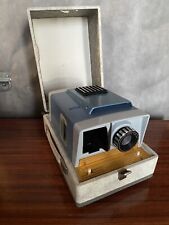 Ancien projecteur diapositives d'occasion  Ramerupt