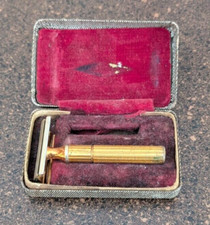 Barbeador de segurança Gilette 1930 tom dourado na caixa original feito no Canadá comprar usado  Enviando para Brazil