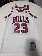 Usado, Leia!! Autêntico Mitchell & Ness Michael Jordan 1991-92 Chicago Bulls 40 Médio comprar usado Usado, Leia!! Autêntico Mitchell & Ness Michael Jordan 1991-92 Chicago Bulls 40 Médio comprar usado  Enviando para Brazil