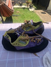 Kamet climbing shoes for sale  YELVERTON