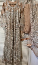 Vestido bordado formal Net comprar usado Vestido bordado formal Net comprar usado  Enviando para Brazil