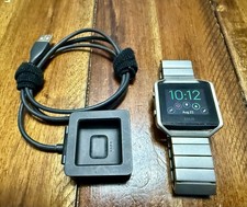 Fitbit Blaze Smart relógio rastreador fitness com carregador e pulseira de metal elegante (FB502) comprar usado  Enviando para Brazil