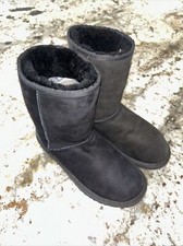 Ugg australia women for sale  Lincolnton