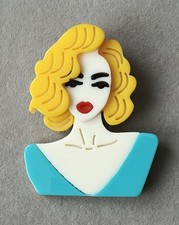 Retro brosche blonde gebraucht kaufen  Recklinghausen