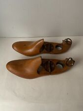 Paire embauchoirs bois d'occasion  Confolens
