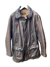 Oryginalna skórzana kurtka Giorgio Armani - rozmiar 50- brązowa na sprzedaż Oryginalna skórzana kurtka Giorgio Armani - rozmiar 50- brązowa na sprzedaż  Wysyłka do Poland