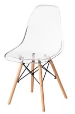 Two dining chairs for sale  Pleasant Prairie