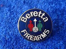 A28-U2) US Rifle Pistol Pin Badge Abzeichen Gewehr Beretta Firearms comprar usado  Enviando para Brazil