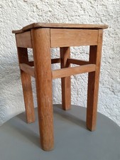 Tabouret vintage traité d'occasion Tabouret vintage traité d'occasion  Servian