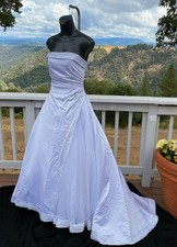 Size wedding dress for sale  Pine Grove