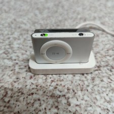 Ipod shuffle modello usato Ipod shuffle modello usato  Bologna