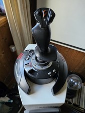 Thrustmaster usb joystick gebraucht kaufen Thrustmaster usb joystick gebraucht kaufen  Herrsching a.Ammersee