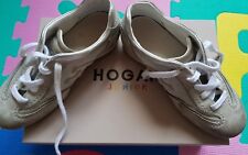 Sneakers scarpe bimba usato  Volvera