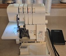 Usado, SINGER ULTRALOCK SERGER 14SH654 com 34 carretéis ALIMENTAÇÃO DIFERENCIAL comprar usado  Enviando para Brazil
