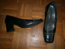 Escarpins cuir noirs d'occasion  Lescar
