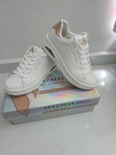 Skecher street los for sale  STOCKPORT
