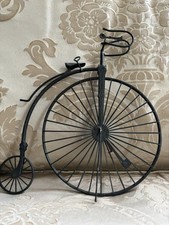 Estatueta de bicicleta vintage de metal preto decoração bicicleta decoração para casa triciclo retrô  comprar usado  Enviando para Brazil